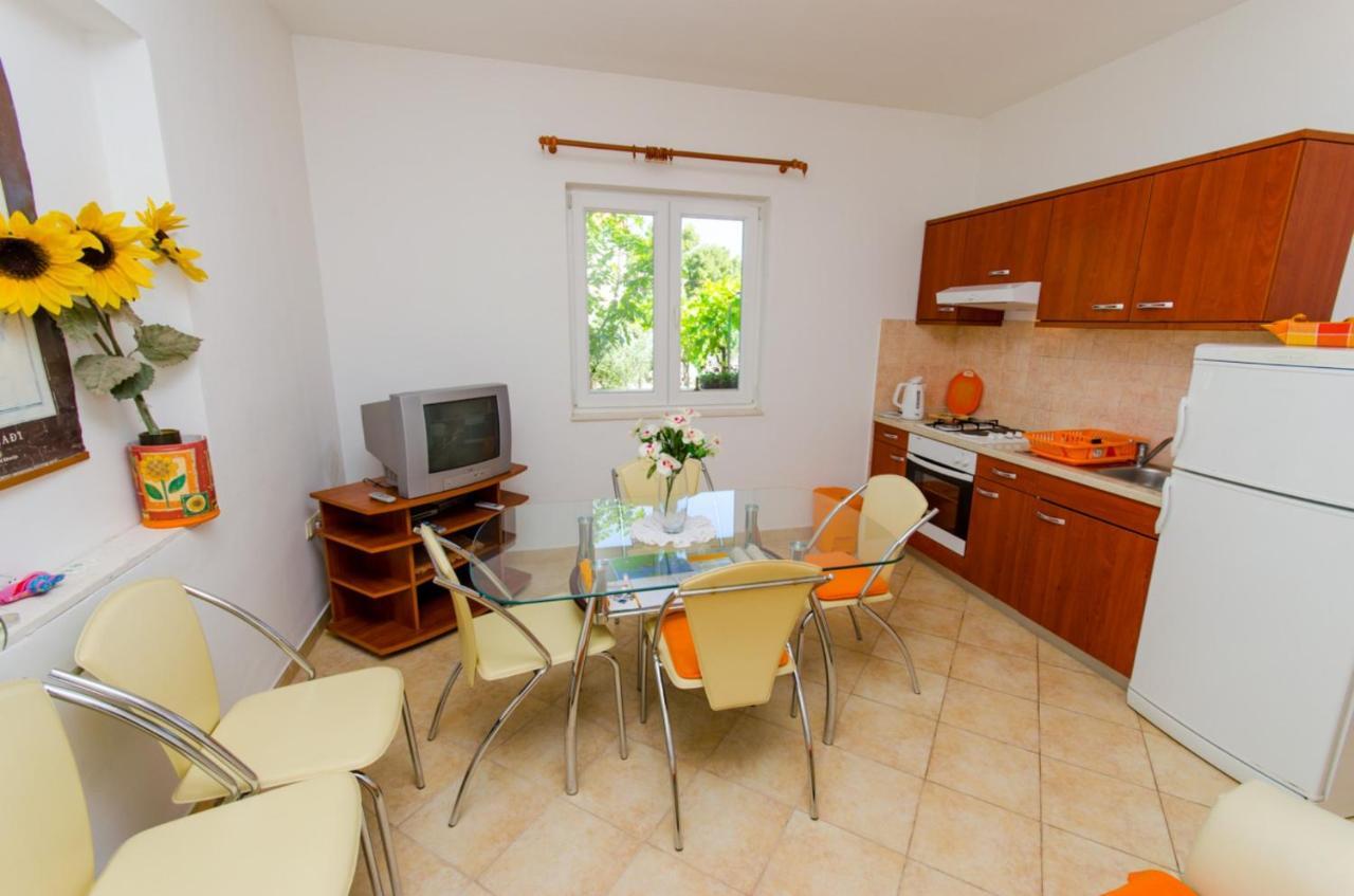 Apartments Ivana تروغير المظهر الخارجي الصورة